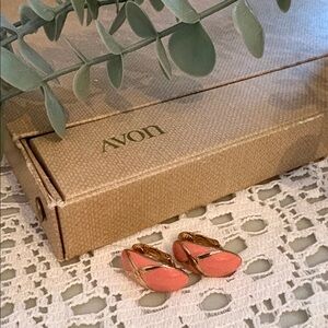 Vintage Avon 1987 Fashion Pastels In Coral & GoldPlated Clip-On Earrings 308